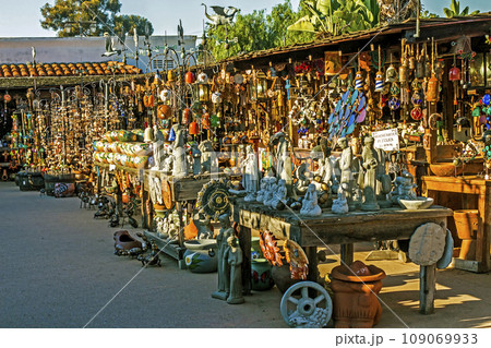 Mexican Colorful Souvenir  Mexican Colorful Souvenir  109069933