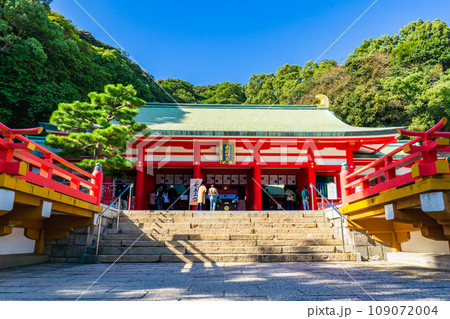 山口県下関市の赤間神宮 拝殿 山口県下関市の赤間神宮 拝殿 109072004