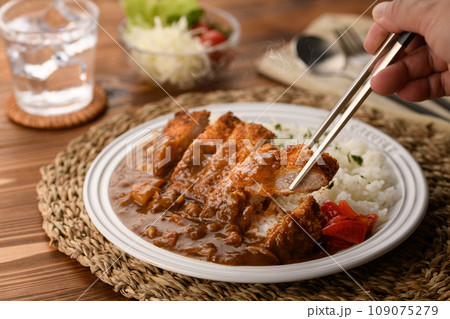 みんな大好き カツカレー みんな大好き カツカレー 109075279