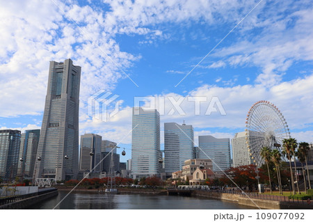 晴れた日のみなとみらい 晴れた日のみなとみらい 109077092