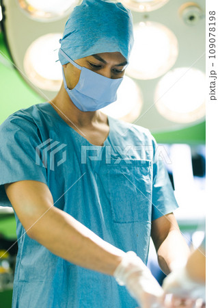 手術イメージ 109078198