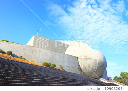 岐阜県岐阜市、長良川国際会議場の風景 109082024