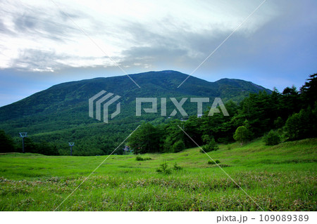 高峰高原 高峰温泉から見た水ノ塔山 東篭ノ塔山 高峰高原 高峰温泉から見た水ノ塔山 東篭ノ塔山 109089389