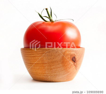 red ripe tomato 109089890
