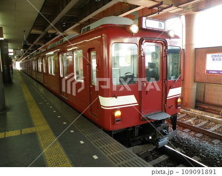 近鉄2680系　鮮魚列車　近鉄大阪線　布施駅 109091891