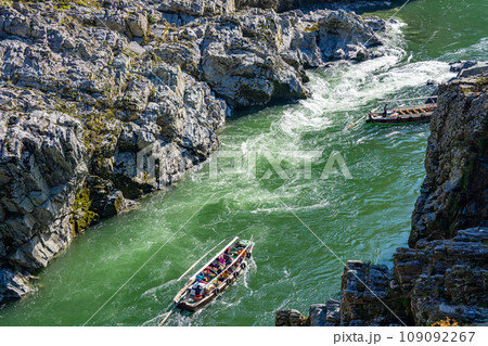 【徳島】大歩危　遊覧船 109092267