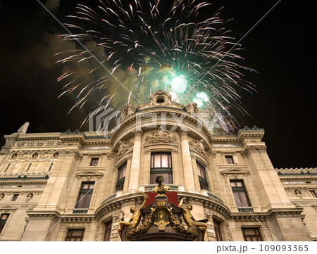 Fireworks over the Opera Garnier (Garnier Palace), Paris, France. Translation 109093365