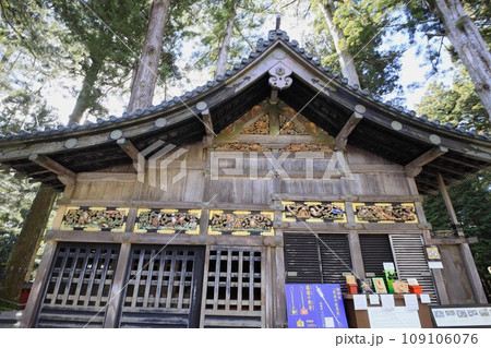 日光東照宮の建物の美は世界に誇れる建築物であり「日光を見ずして結構と言うな」そのものである。。 日光東照宮の建物の美は世界に誇れる建築物であり「日光を見ずして結構と言うな」そのものである。。 109106076