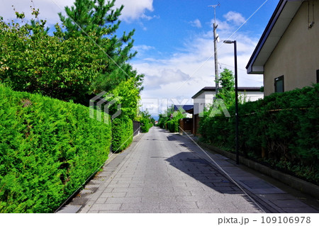 弘前市のとある閑静な住宅街 弘前市のとある閑静な住宅街 109106978