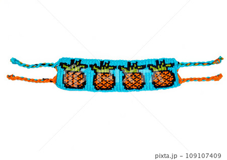 DIY woven tied friendship bracelet with unusual braiding. Summer accessory 109107409