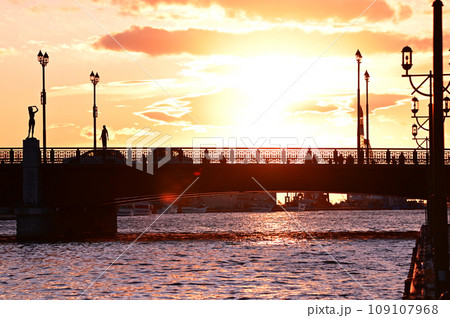 釧路　幣舞橋の夕景 109107968