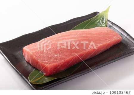 三陸塩釜ひがしもの ブランドまぐろ (めばちまぐろ 中トロ) 日本太平洋沖合北部産 三陸塩釜ひがしもの ブランドまぐろ (めばちまぐろ 中トロ) 日本太平洋沖合北部産 109108467