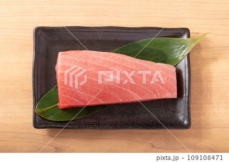 三陸塩釜ひがしもの ブランドまぐろ (めばちまぐろ 中トロ) 日本太平洋沖合北部産 三陸塩釜ひがしもの ブランドまぐろ (めばちまぐろ 中トロ) 日本太平洋沖合北部産 109108471