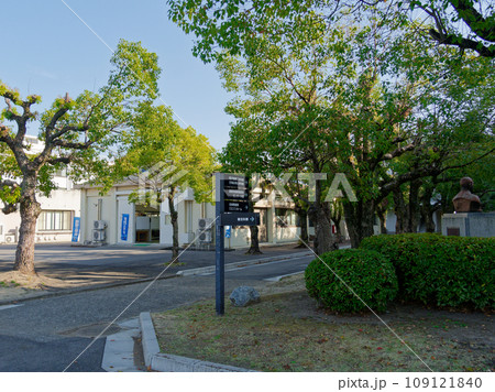 国立新居浜工業高等専門学校キャンパス 109121840