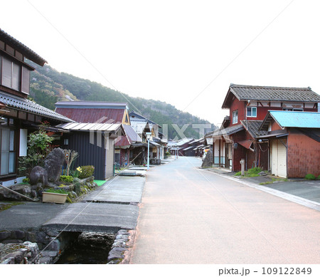 熊川宿　宿場町　若狭鯖街道熊川宿　鯖街道　若狭　福井県若狭町熊川　福井県三方上中郡　旧鯖街道　 109122849