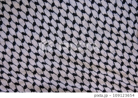 Arabic traditional wearing on head called hattah and shamgh 109123654