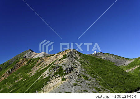 夏の乗鞍 大黒岳からの眺望（撮影地：乗鞍、大黒岳） 109126454