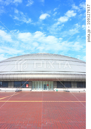 岐阜県岐阜市、岐阜メモリアルセンター体育館の風景 109127637