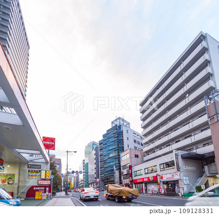 仙台市青葉区の街並み 109128331