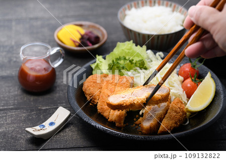 トンカツ定食 トンカツ定食 109132822