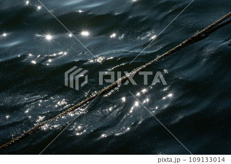 海 光 波紋 海面 波 海 光 波紋 海面 波 109133014