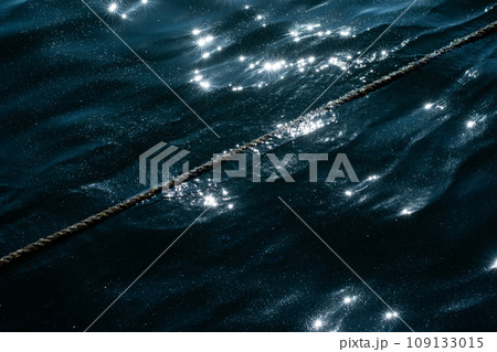 海 光 波紋 海面 波 海 光 波紋 海面 波 109133015