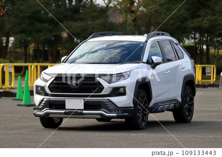 国産SUV車両 109133443