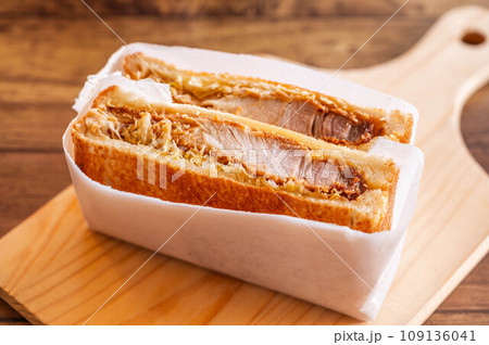 お手軽ホットカツサンド お手軽ホットカツサンド 109136041