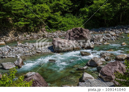 美しい渓流「岐阜県・馬瀬川」 109141040