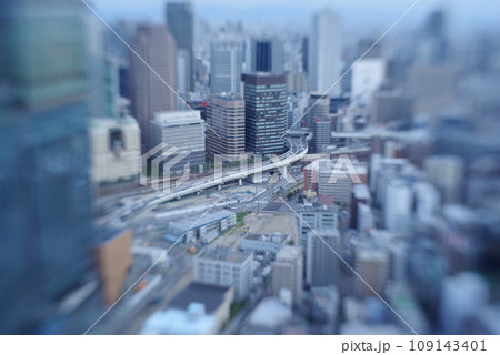見下ろした大阪の街。 見下ろした大阪の街。 109143401