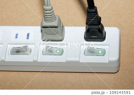 コンセント、ACタップ、タップ、AC、電気、接続、電化製品、プラグ、省エネ、家電、家電製品、パワー 109143591