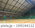 夜の体育館 109144112
