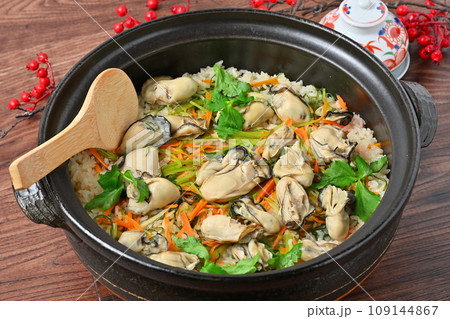 牡蠣飯、牡蠣めし、牡蠣メシ、牡蠣ごはん、牡蠣ご飯、土鍋ご飯、牡蠣の炊き込みご飯。 牡蠣飯、牡蠣めし、牡蠣メシ、牡蠣ごはん、牡蠣ご飯、土鍋ご飯、牡蠣の炊き込みご飯。 109144867