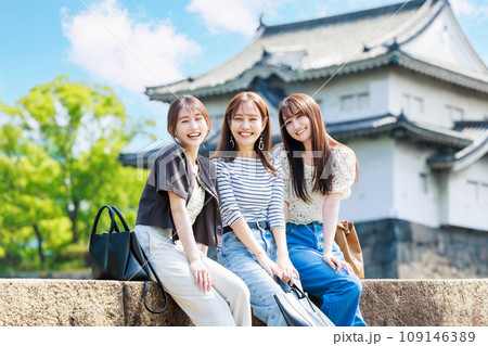 女子旅  大阪の観光　大阪城 109146389