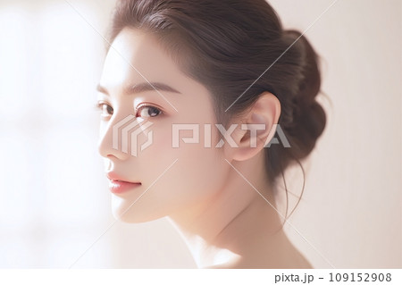 女性像横顔 外国人女性の横顔[21007004270]の写真・イラスト素材｜アマナ