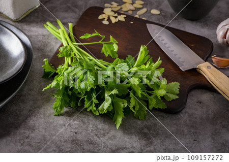 Fresh garden herbs 109157272