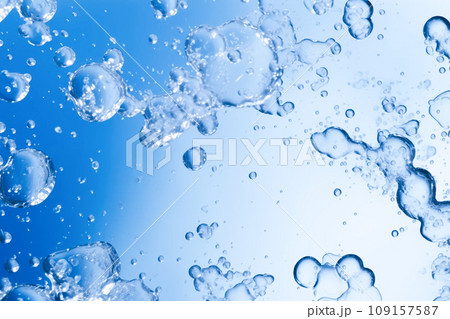 水中の泡 水中の泡 109157587