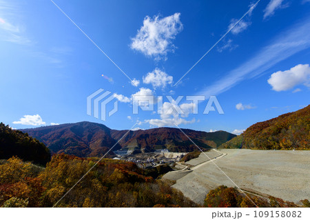 2023年11月成瀬ダム工事現場 夢仙人大橋より 秋田県 2023年11月成瀬ダム工事現場 夢仙人大橋より 秋田県 109158082