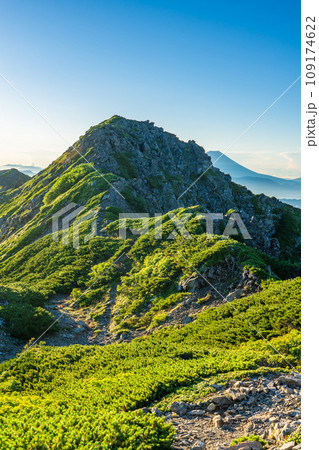 静岡県の日本百名山塩見岳登山 北俣岳 静岡県の日本百名山塩見岳登山 北俣岳 109174622