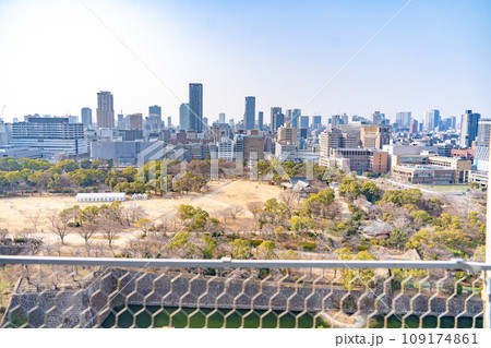 大阪城天守閣から見る景色 大阪城天守閣から見る景色 109174861