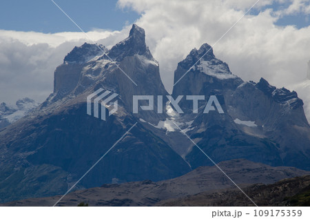 Paine Horns. 109175359