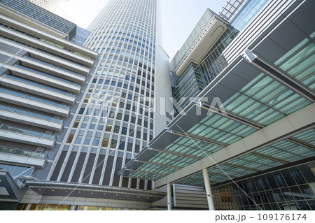 名古屋駅前のビル街 名古屋駅前のビル街 109176174