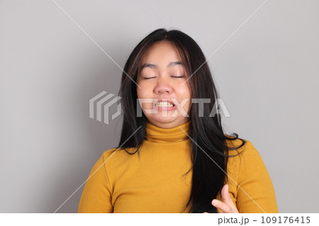 Southeast Asian Woman 109176415