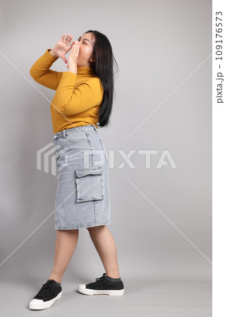 Southeast Asian Woman 109176573