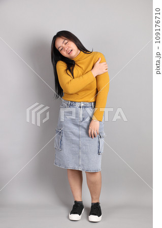 Full Length Woman Full Length Woman 109176710