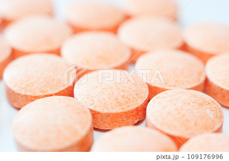colorful tablets with capsules 109176996