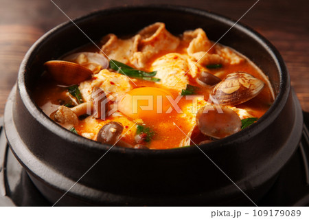 スンドゥブチゲ 109179089