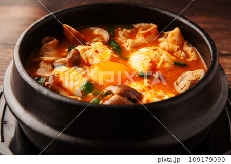 スンドゥブチゲ 109179090