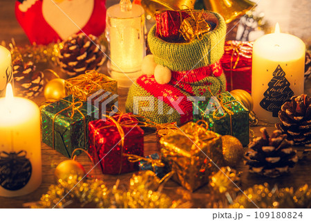 【素材】クリスマスイメージ 109180824