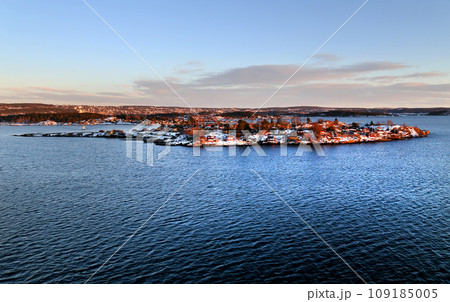 Oslo fjord as tourist interest 109185005